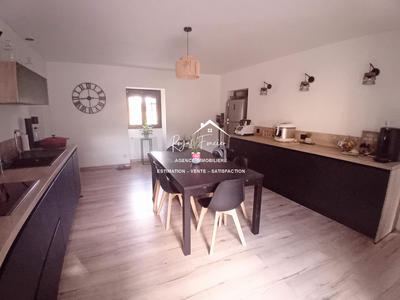 Maison ancienne - 180 m² - 5 pièces