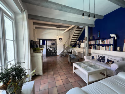 Maison - 176 m² - 7 pièces