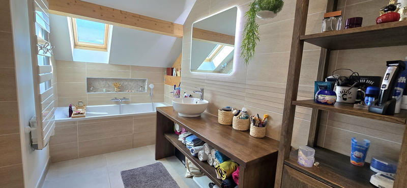 Villa - 101 m² - 4 pièces