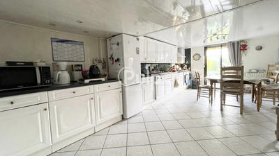 Maison - 125 m² - 7 pièces