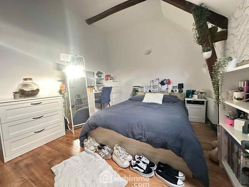 Maison - 255 m² - 8 pièces