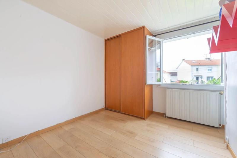 Maison - 160 m² - 4 pièces