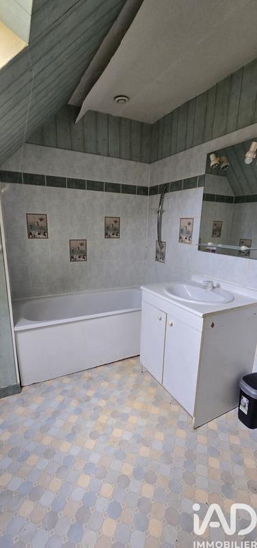 Maison - 104 m² - 5 pièces