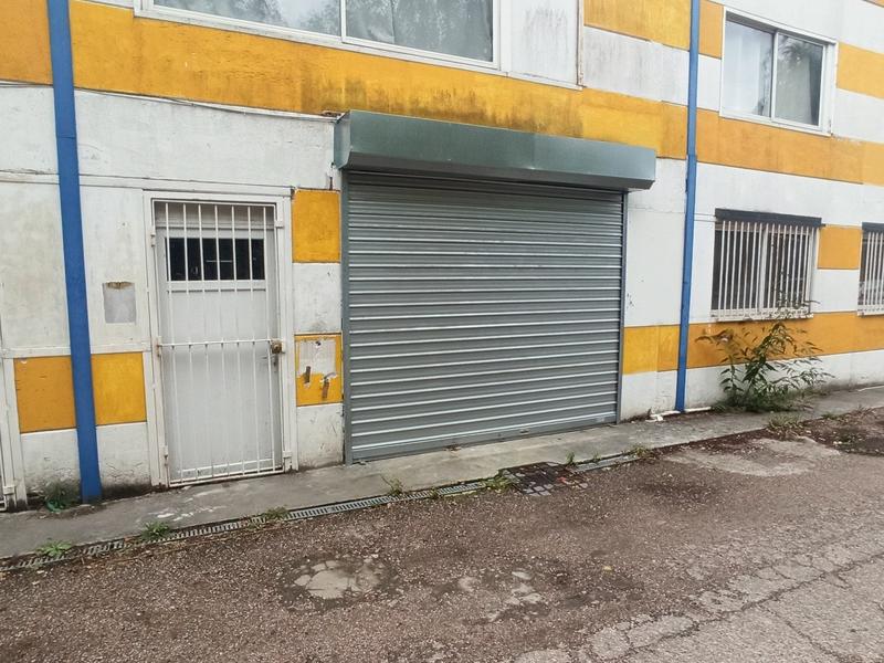 Local commercial - 212 m²