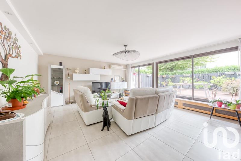 Appartement - 104 m² - 5 pièces