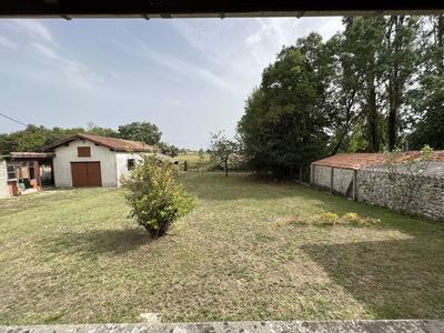 Maison traditionnelle - 140 m² - 4 pièces