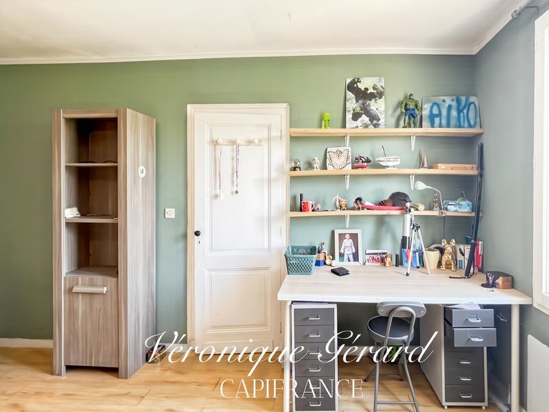 Maison - 137 m² - 5 pièces