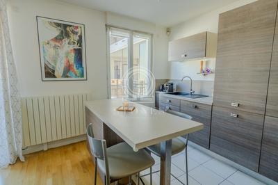 Appartement - 89 m² - 4 pièces