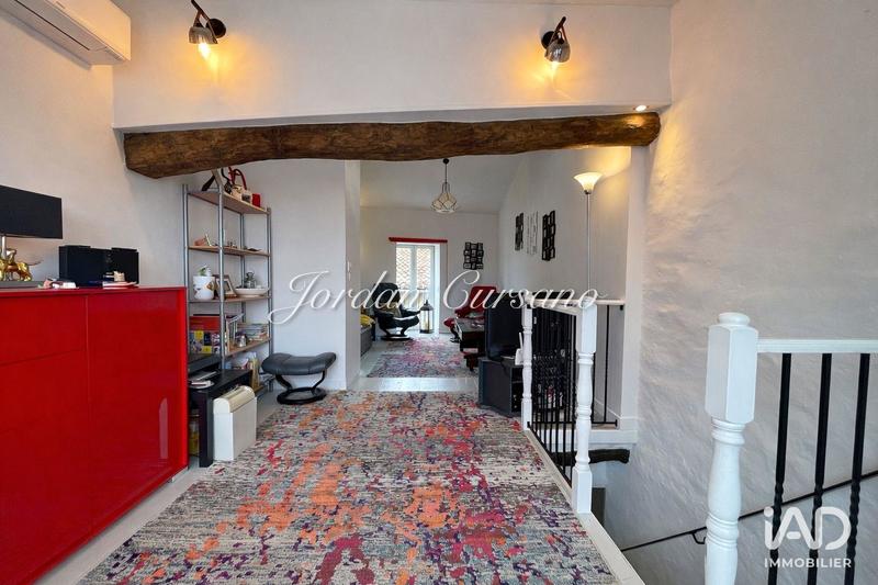 Maison - 90 m² - 3 pièces