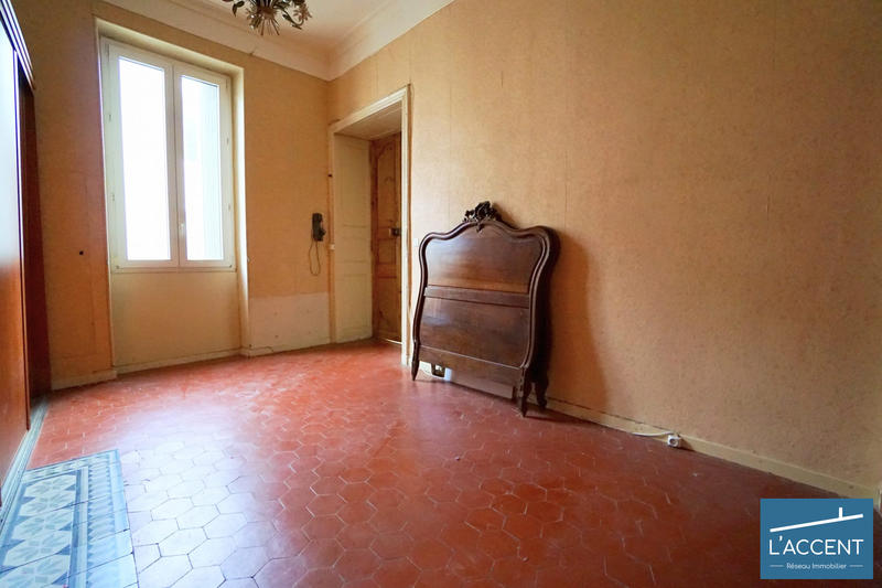 Appartement - 122 m² - 5 pièces