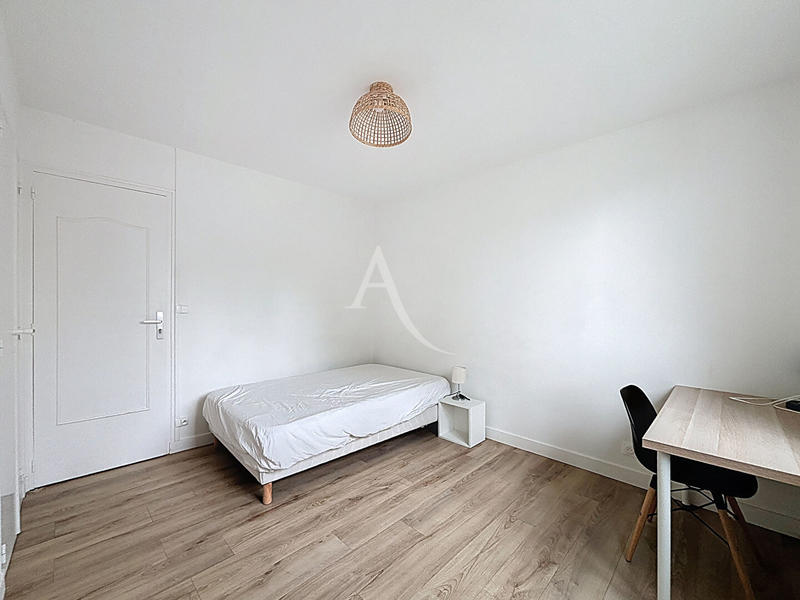 Maison - 159 m² - 10 pièces