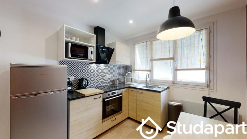 Chambre - 10 m² - 1 pièce