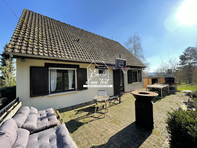 Maison - 108 m² - 4 pièces