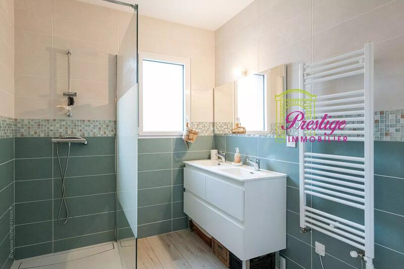 Maison - 143 m² - 5 pièces