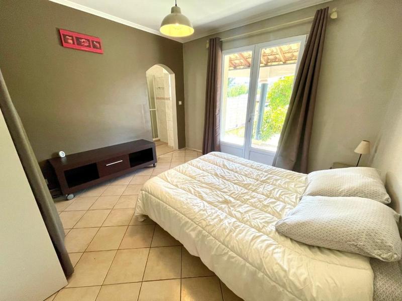 Maison - 165 m² - 6 pièces