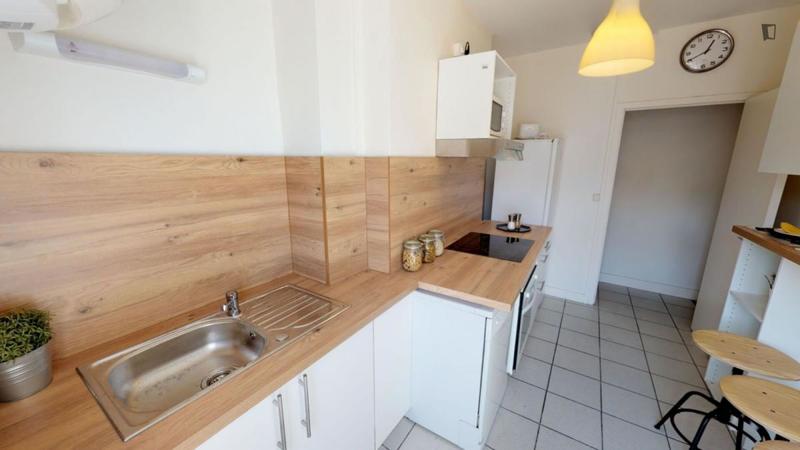 Chambre - 13 m² - 4 pièces