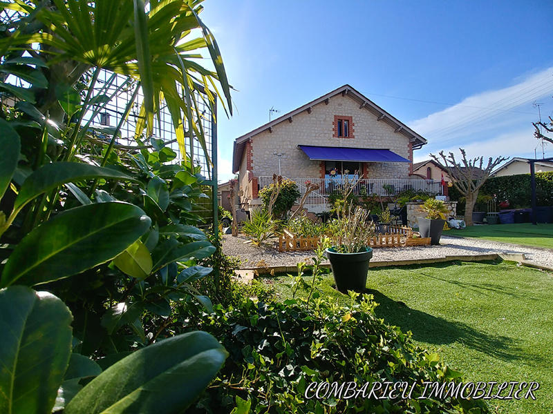 Maison - 199 m² - 5 pièces