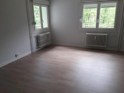 Appartement - 72 m² - 4 pièces