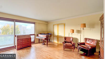 Appartement - 107 m² - 5 pièces