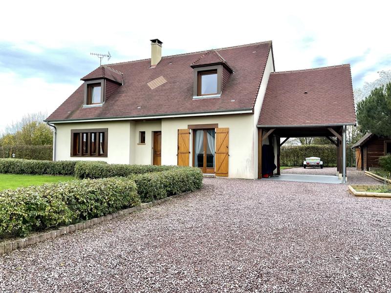 Maison traditionnelle - 123 m² - 6 pièces