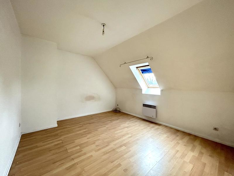 Maison - 96 m² - 5 pièces