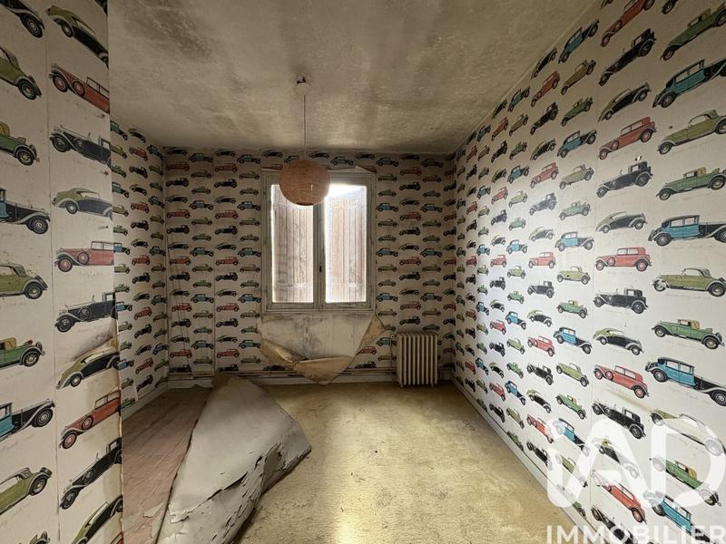 Maison - 240 m² - 7 pièces