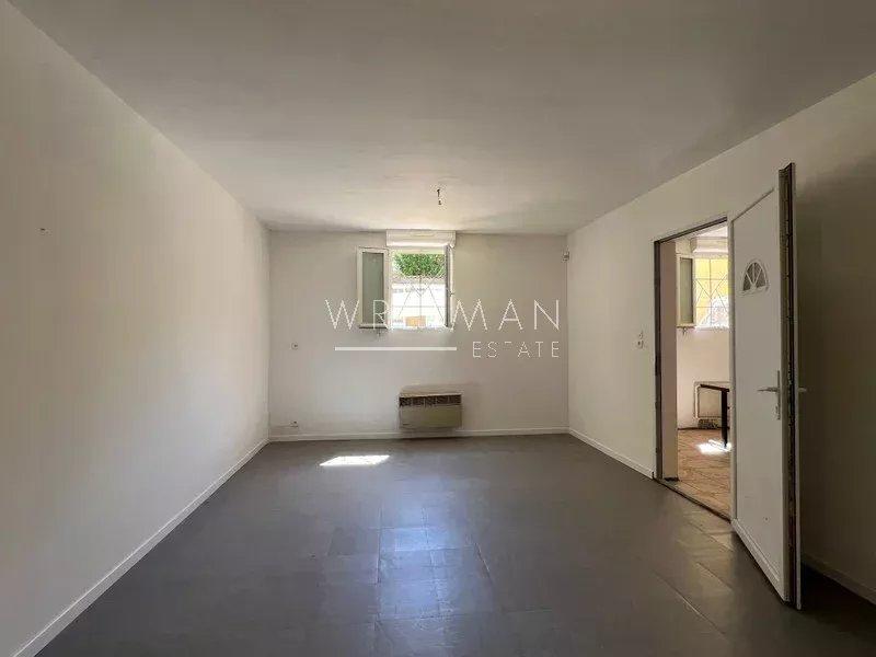 Maison - 140 m² - 7 pièces