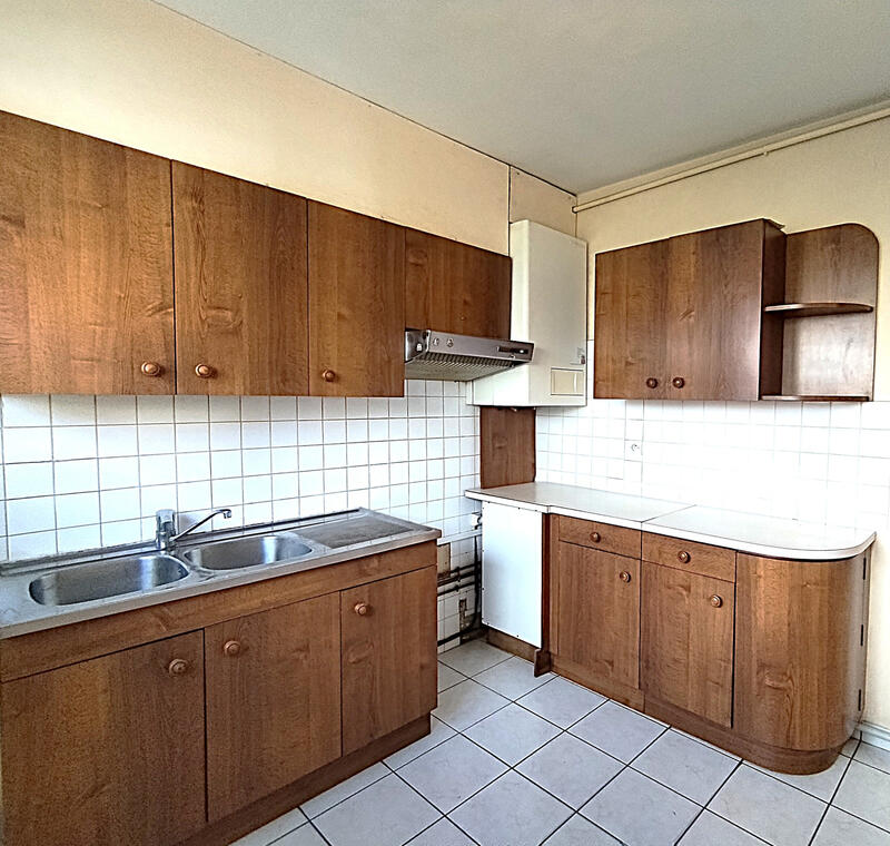 Maison - 85 m² - 4 pièces