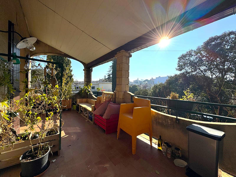 Maison - 336 m² - 17 pièces