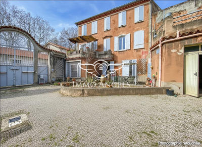 Appartement - 129 m² - 3 pièces