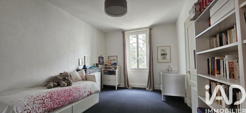 Appartement - 134 m² - 6 pièces