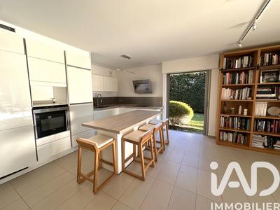 Appartement - 87 m² - 4 pièces