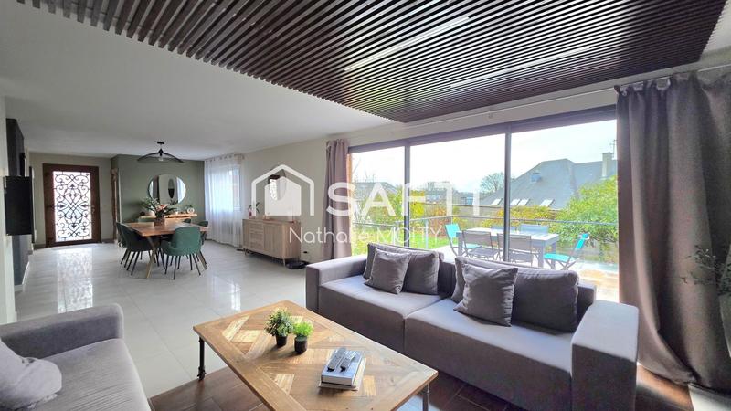 Maison - 180 m² - 7 pièces