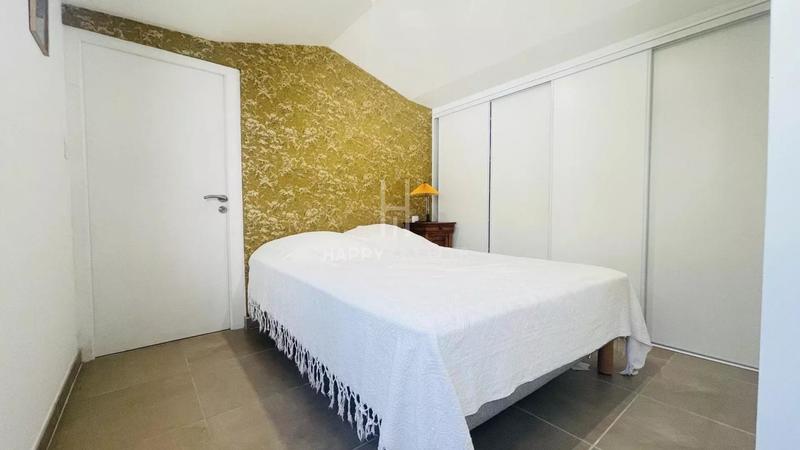 Maison - 205 m² - 7 pièces