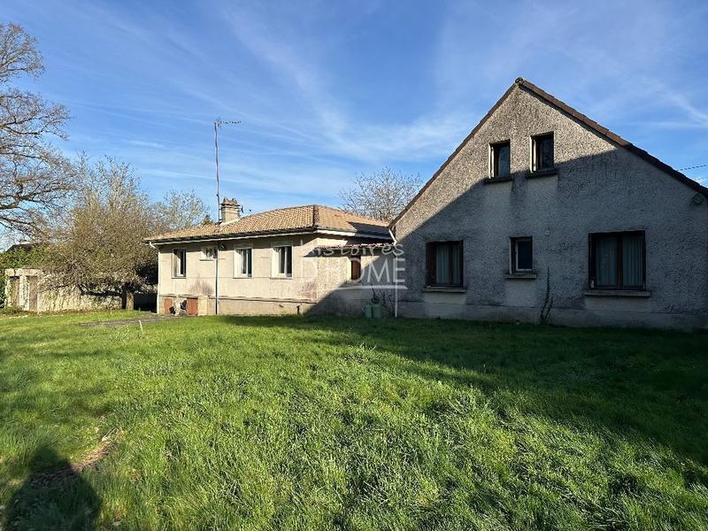 Maison - 217 m² - 9 pièces