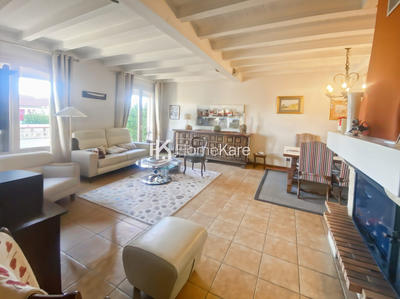 Maison traditionnelle - 115 m² - 4 pièces