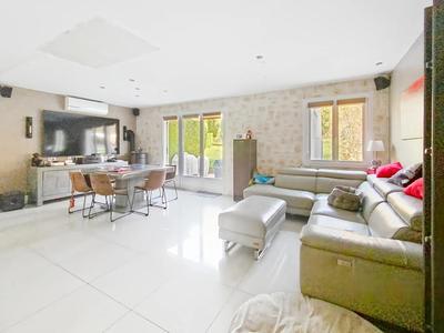 Maison - 84 m² - 3 pièces