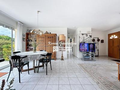 Maison - 77 m² - 4 pièces