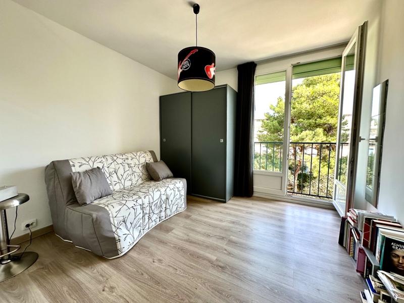 Appartement - 91 m² - 4 pièces