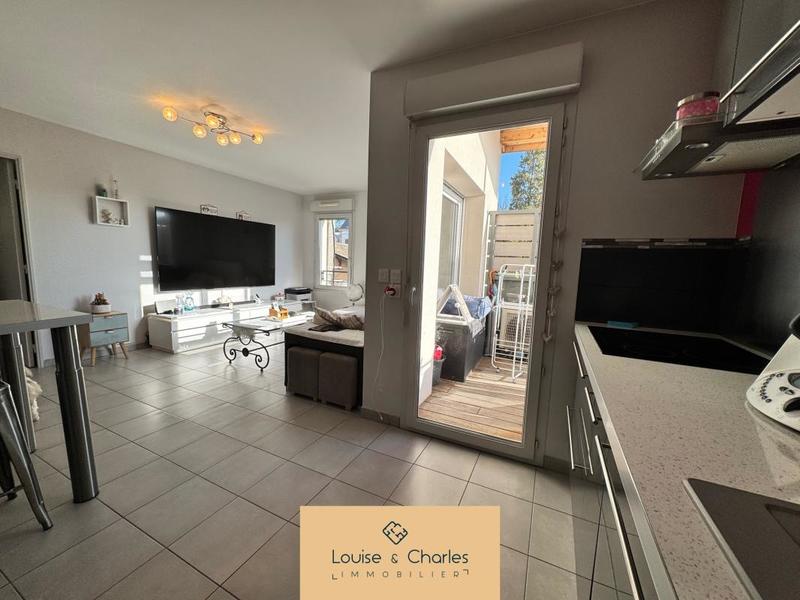 Appartement - 65 m² - 3 pièces