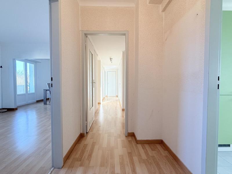 Appartement - 89 m² - 4 pièces