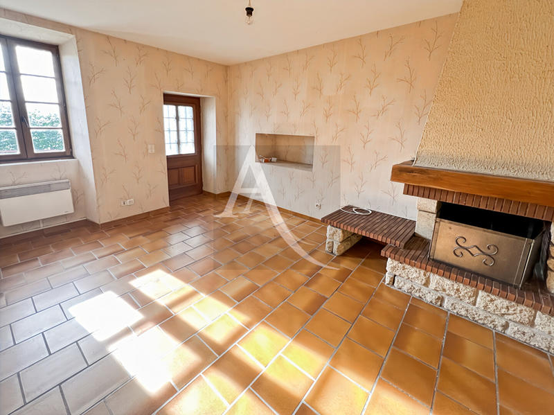 Maison - 200 m² - 8 pièces