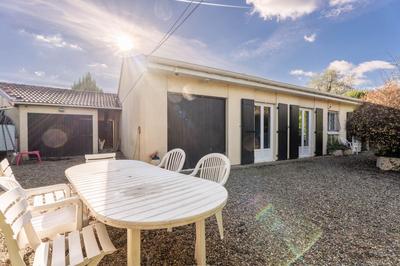 Villa - 80 m² - 4 pièces