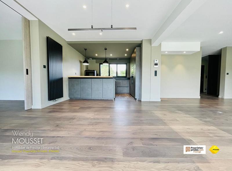 Maison - 176 m² - 6 pièces