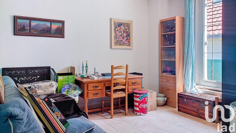 Maison - 99 m² - 6 pièces