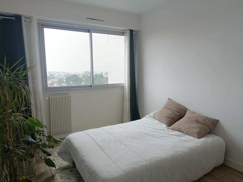 Appartement - 99 m² - 4 pièces