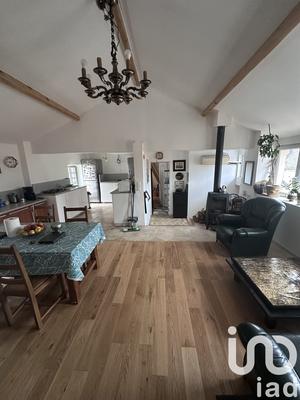 Appartement - 80 m² - 4 pièces