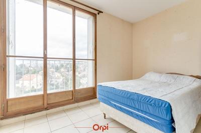 Appartement - 70 m² - 4 pièces