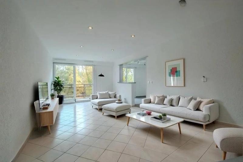 Appartement - 84 m² - 4 pièces