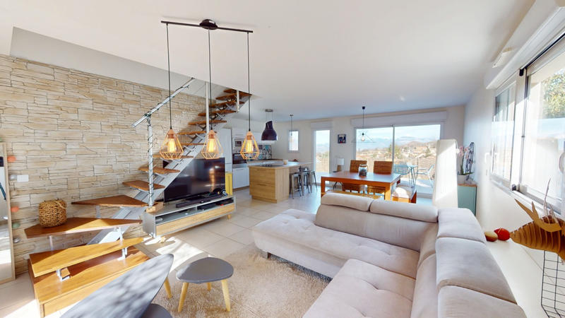 Maison - 109 m² - 5 pièces